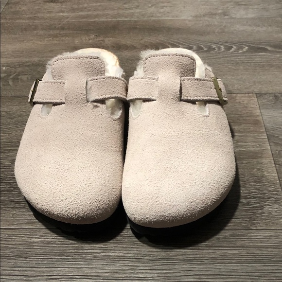 Birkenstock women’s Boston Shearling Slippers - Cream - Picture 12 of 14